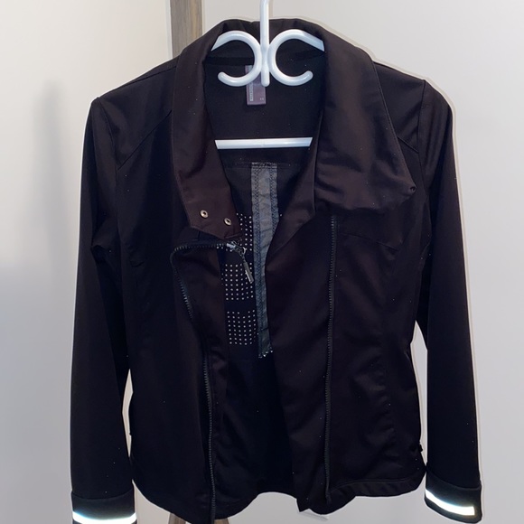 Mondetta - Picture 2 of 5